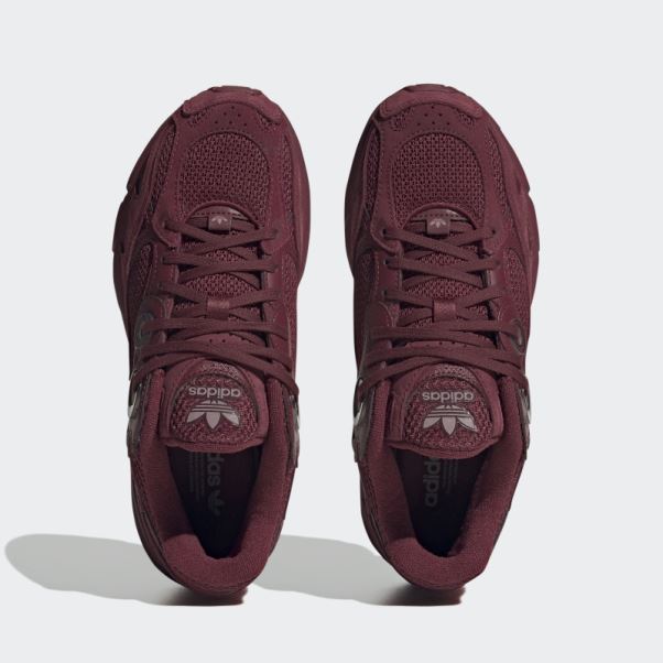 Astir Chaussures Adidas Rouge
