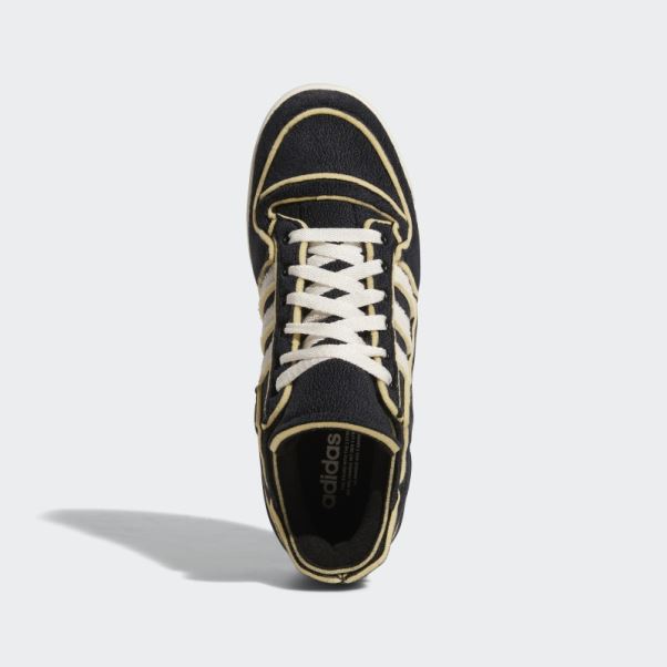Chaussures Adidas Cosy Forum 84 Low Noir