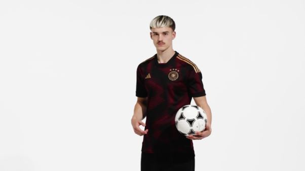 Maillot Allemagne 22 Extérieur Noir Adidas Chaud