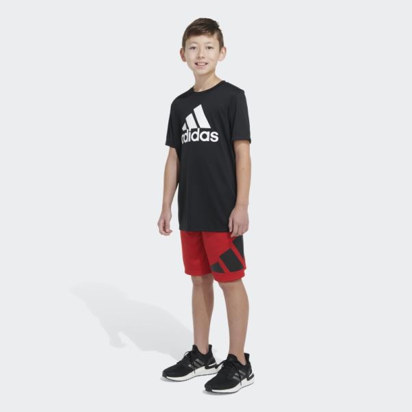 Short Essentials Avec Logo Sur Le Côté écarlate Adidas