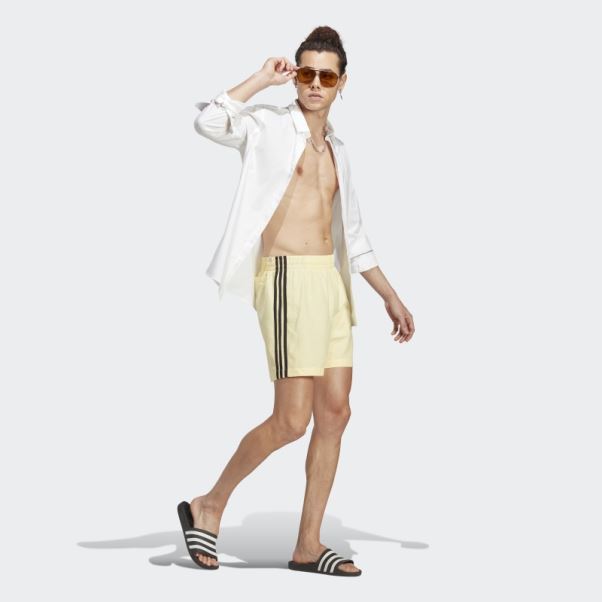 Adidas Originals Adicolor Short De Bain 3 Bandes Jaune