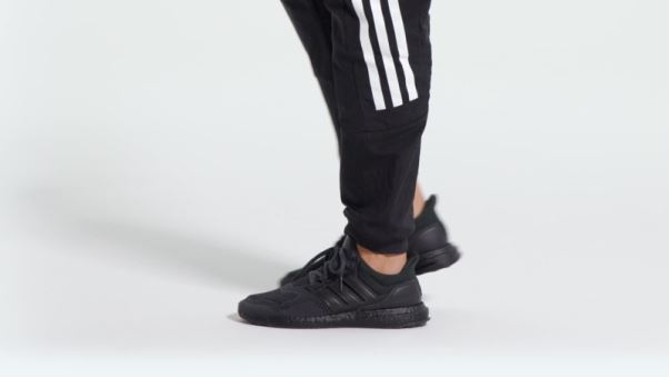 Chaussure Adidas Ultraboost 1 Adn Carbone