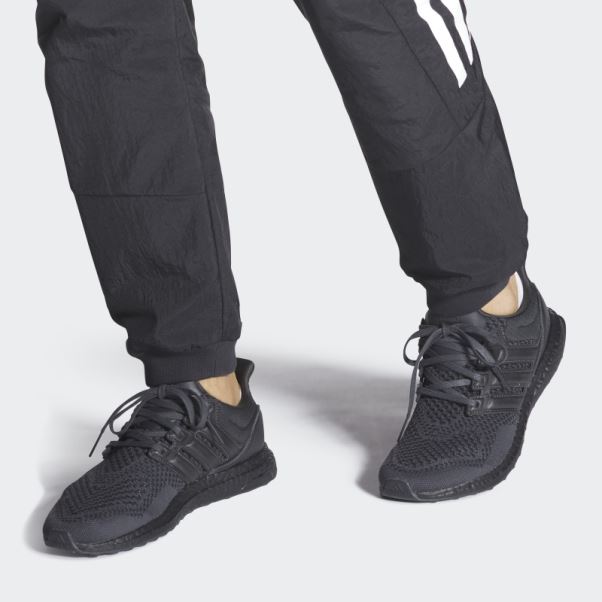Adidas Carbone Ultraboost 1 Dna Chaussures De Course