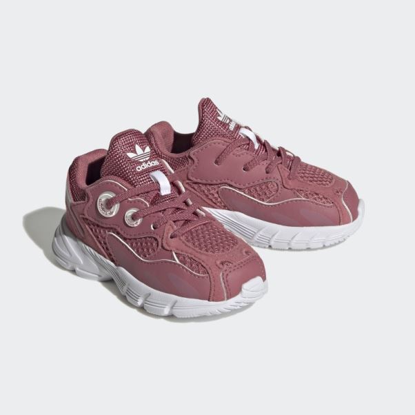 Astir Chaussures Rose Adidas