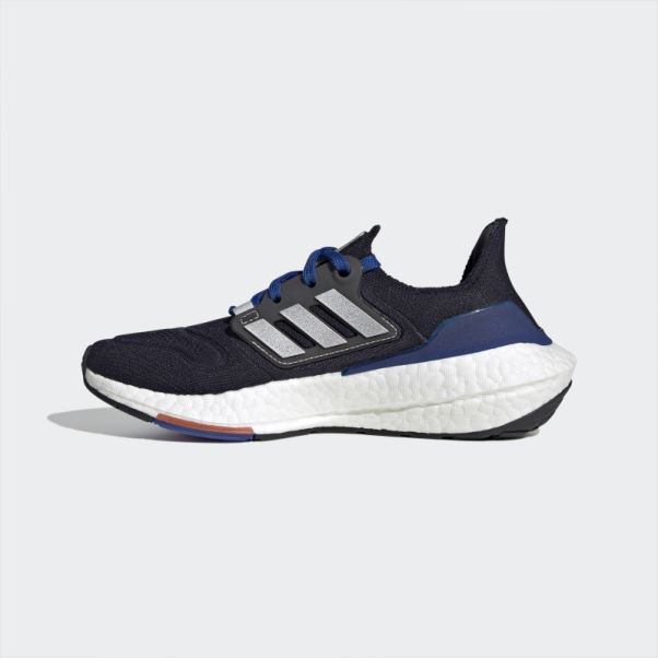 Adidas Ultraboost 22