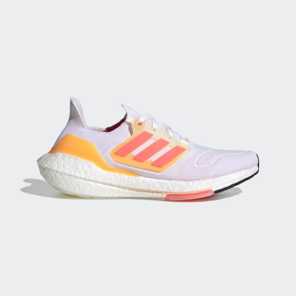 Chaussures Adidas Ultraboost 22 Blanches