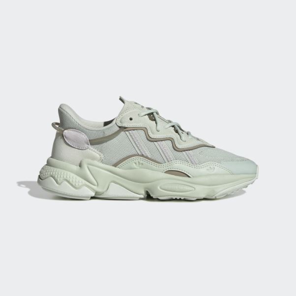 Chaussures Adidas Ozweego Vertes