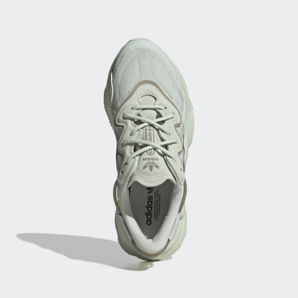 Chaussures Adidas Ozweego Vertes