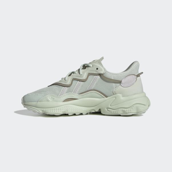 Chaussures Adidas Ozweego Vertes