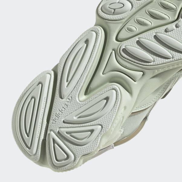 Chaussures Adidas Ozweego Vertes