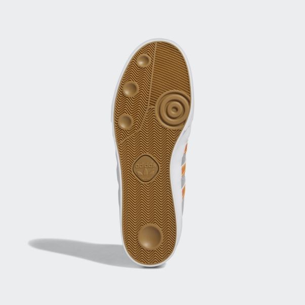 Chaussures Adidas Seeley Xt Grises