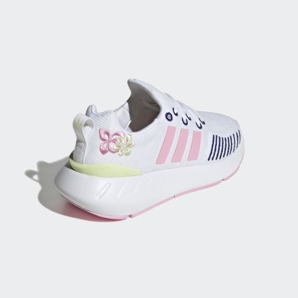 Chaussure Swift Run 22 Adidas Blanche