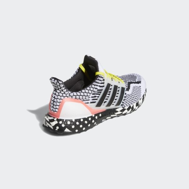 Adidas Ultraboost 5 Dna Chaussures Blanc