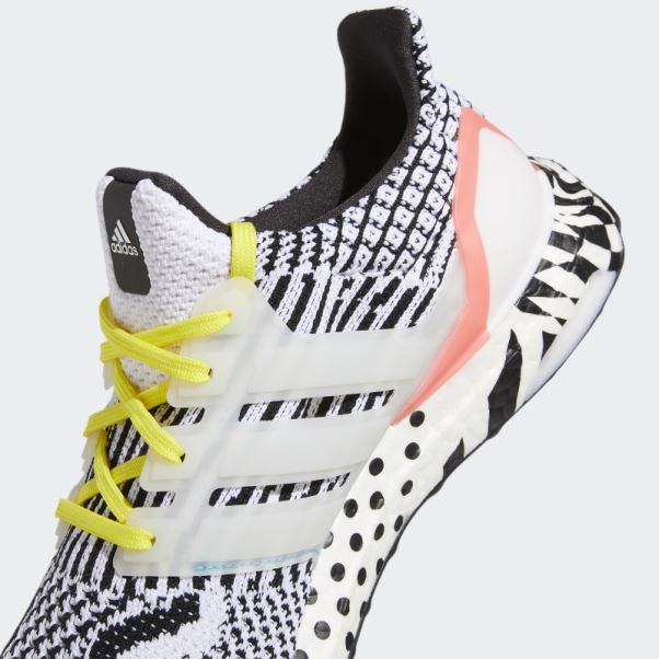 Adidas Ultraboost 5 Dna Chaussures Blanc