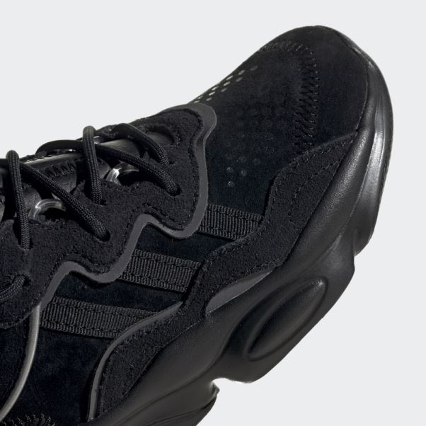 Chaussures Adidas Ozweego Métallisées