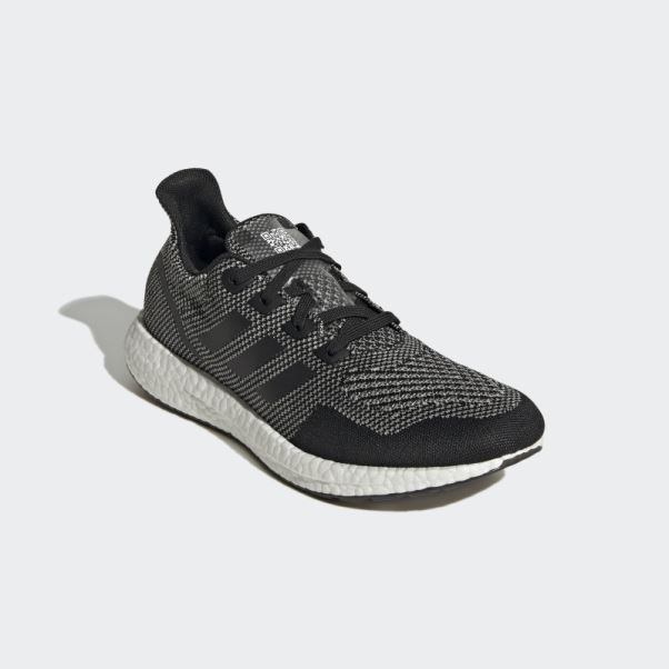 Chaussures De Course Ultraboost Faites Pour être Refaites Noir Adidas