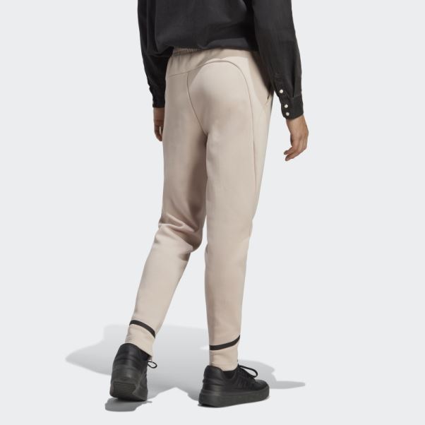 Conçu Pour Les Bas De Survêtement Gameday Taupe Adidas