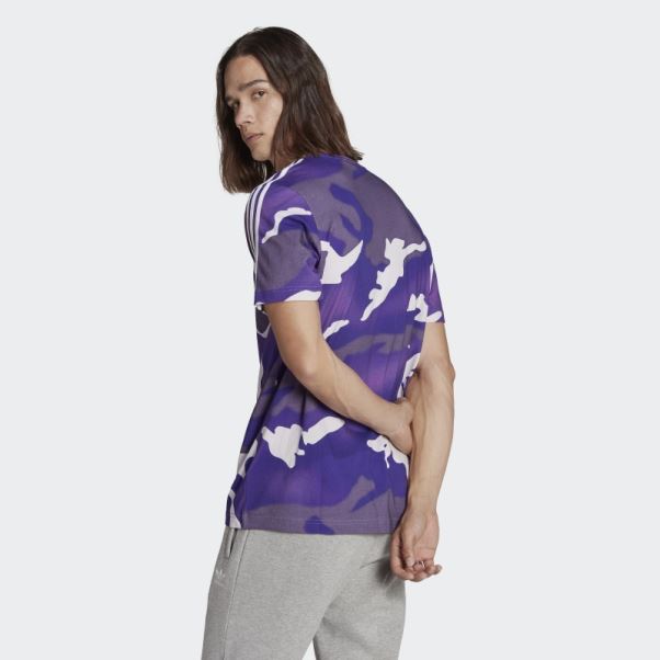 T-shirt Violet Imprimé Camouflage Graphique Adidas Sur L'ensemble