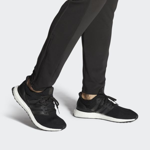 Adidas Ultraboost 5 Dna Running Lifestyle Chaussures Noir