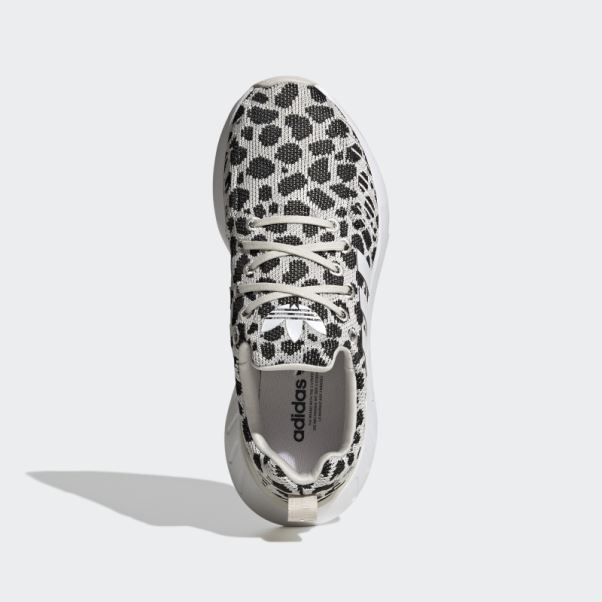 Chaussures Talc Swift Run 22 Adidas