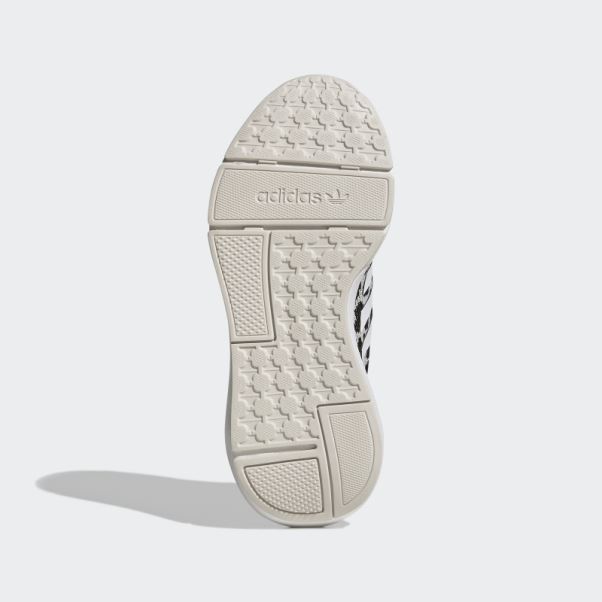 Chaussures Talc Swift Run 22 Adidas