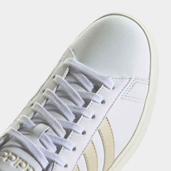 Chaussures Grand Court Cloudfoam Confort Blanc Adidas
