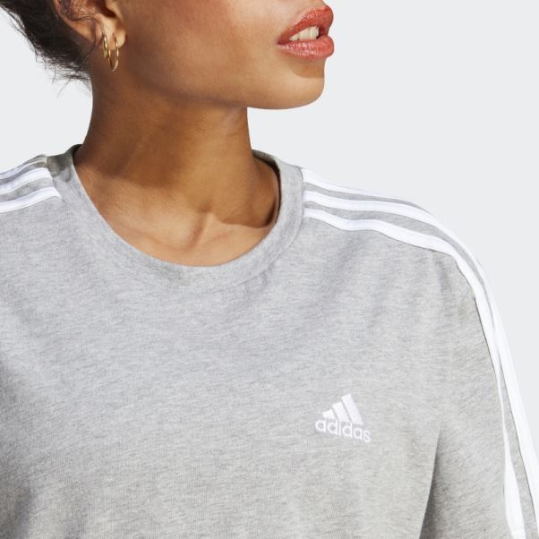 Adidas Crop Top En Jersey Simple à 3 Bandes Essentials Gris Moyen