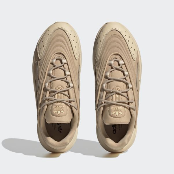 Chaussures Adidas Ozelia Beiges