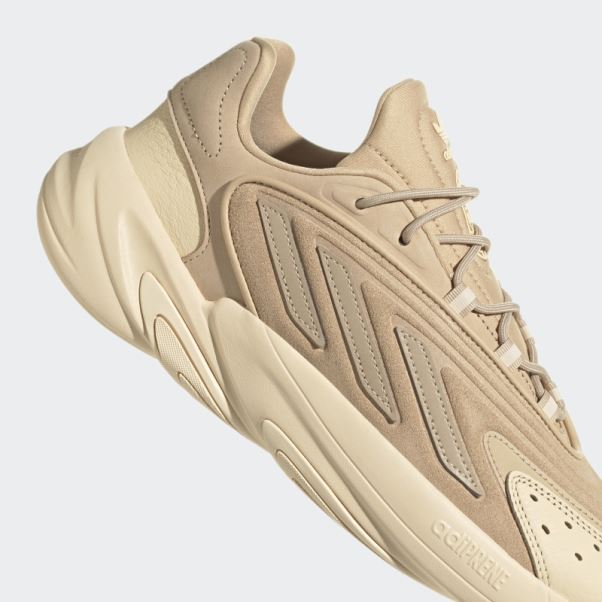 Chaussures Adidas Ozelia Beiges