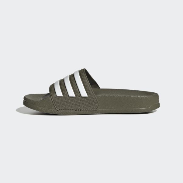 Adidas Adilette Toboggan De Douche Olive