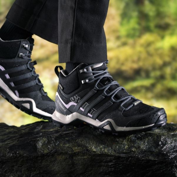 Chaussures Adidas Terrex Swift R2 Mid Gtx Noir