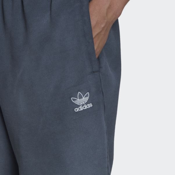 Short Noir Essentials+ Made With Nature Adidas