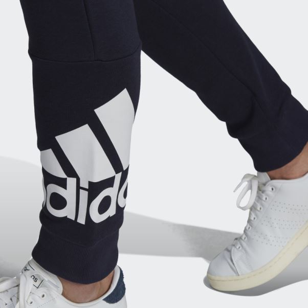Pantalon Fuselé Logo Essentials En Polaire Encre Adidas