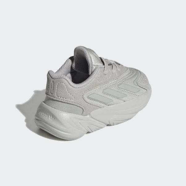 Chaussures Adidas Ozelia Grises