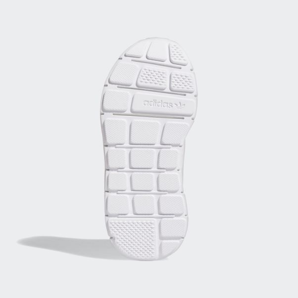 Chaussure Adidas Swift Run X Blanche