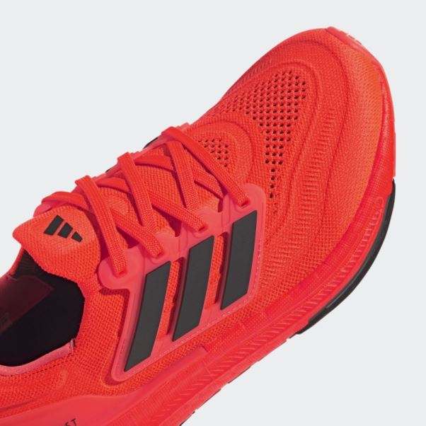 Chaussure De Running Ultraboost Light Rouge Adidas
