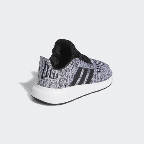 Chaussure Adidas Swift Run Noir