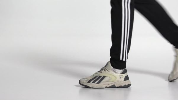 Adidas Oztral Chaussures Aluminium