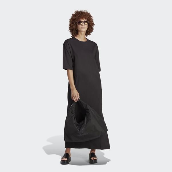 Robe Adidas Premium Essentials Noire