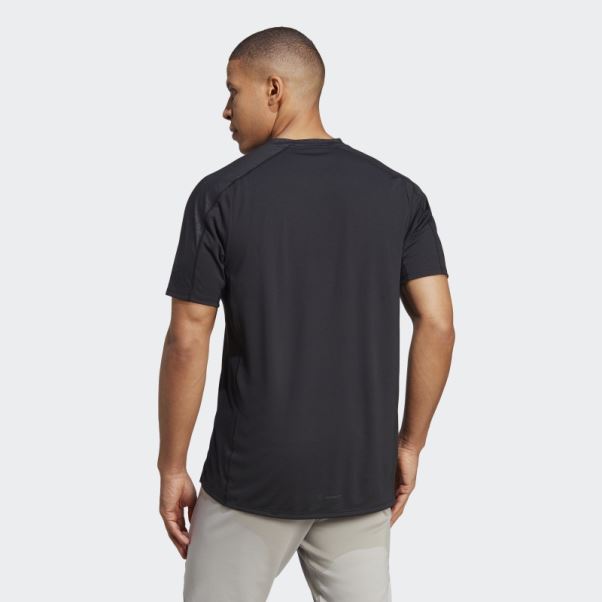 T-shirt D'entraînement Noir Imprimé Pu Adidas