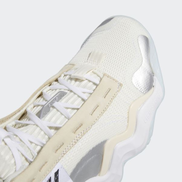 Chaussure De Basketball Candace Parker Mid Blanc Adidas Expo B