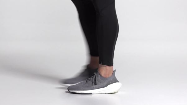 Chaussures Ultraboost 21 Gris Adidas