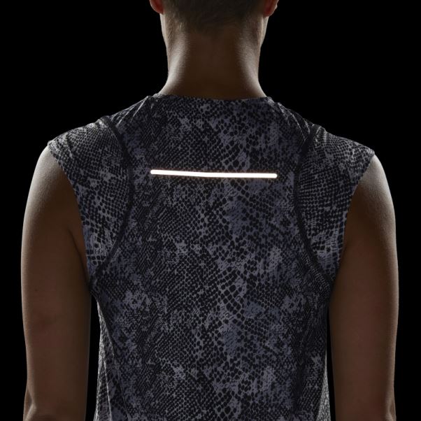 T-shirt De Course Rapide Adidas Noir En Plastique Parley Ocean