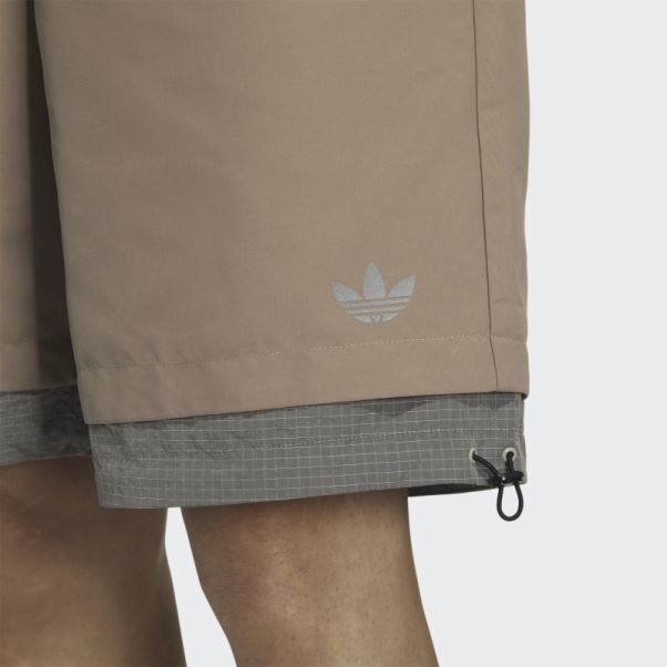 Short Adidas Marron Crayeux