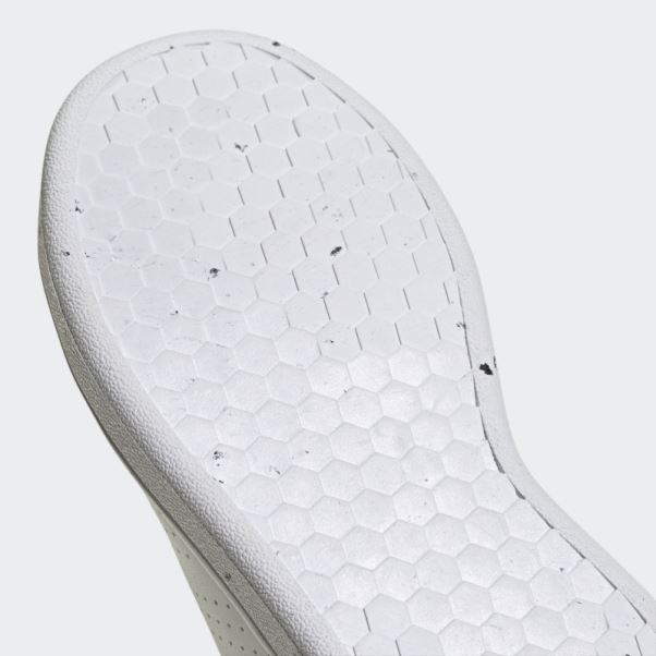 Adidas Chaussures De Lacet De Court De Style De Vie Avantage Blanc