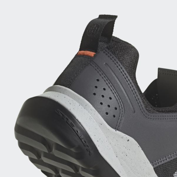 Chaussures Adidas 5 Ten Trailcross Xt Noir