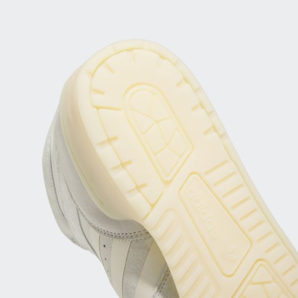 Adidas Blanc Rivalry High Shoes