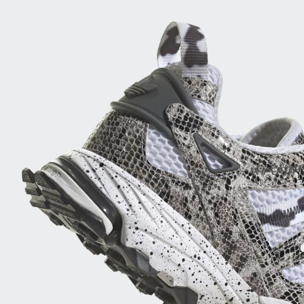 Chaussure Hyperturf Blanche Adidas
