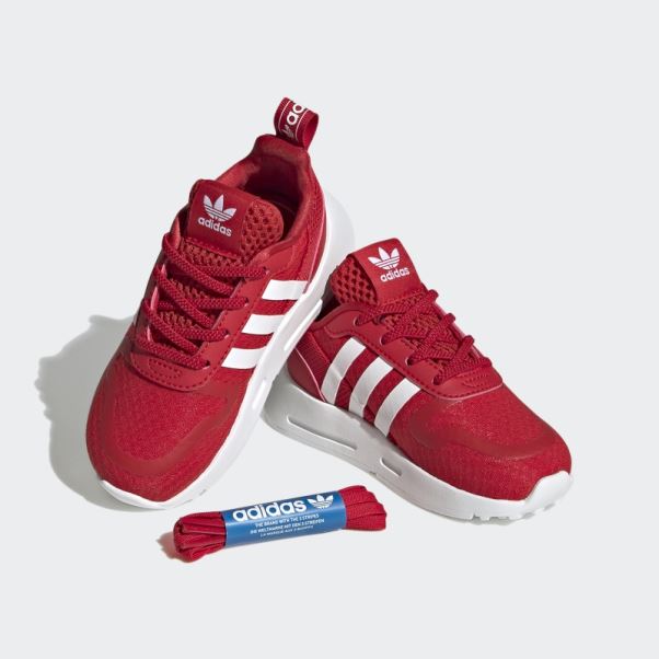 Chaussures Multix Adidas écarlate