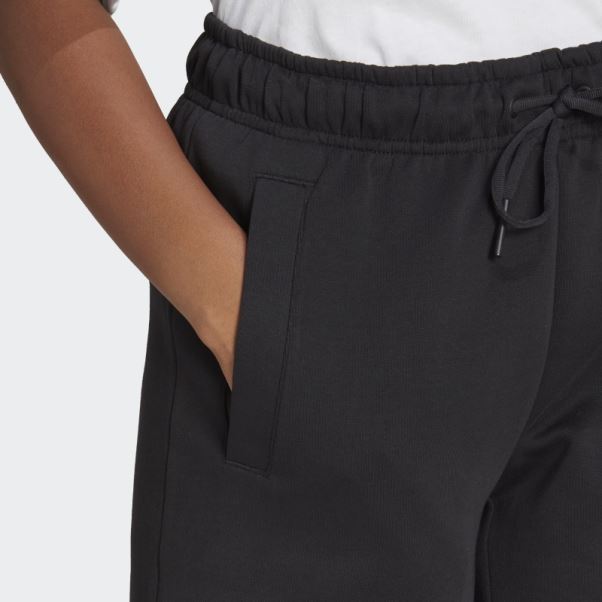 Future Icon Badge Of Sport Short Noir Adidas